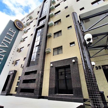 Granville Hotel Curitiba Luaran gambar
