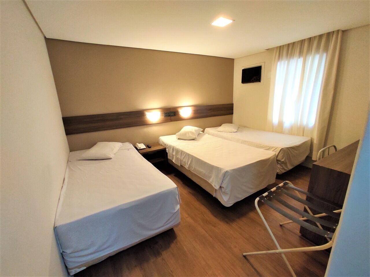 Granville Hotel Curitiba Luaran gambar