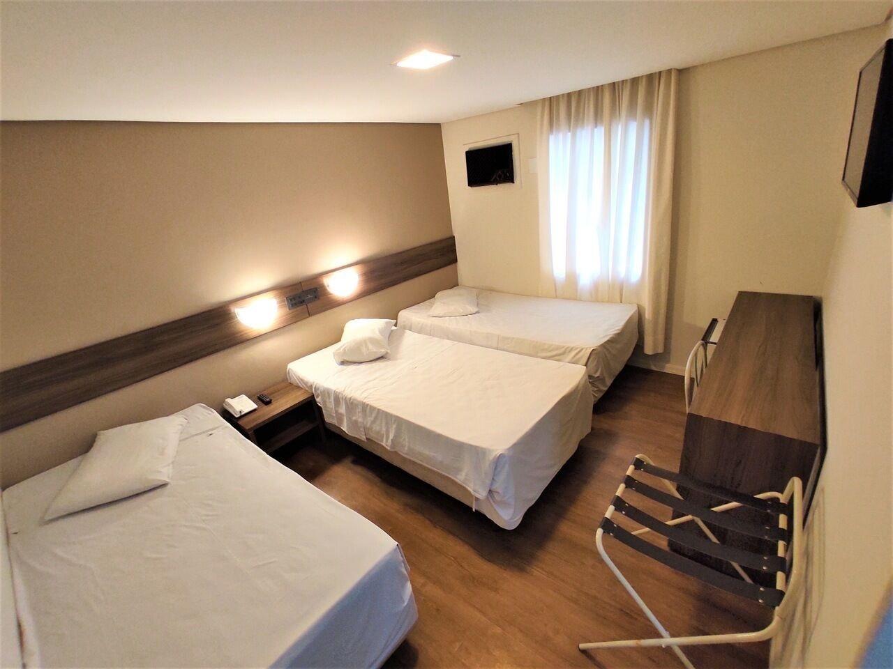 Granville Hotel Curitiba Luaran gambar