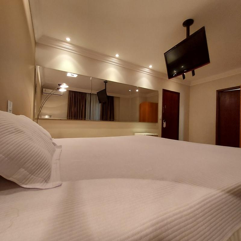 Granville Hotel Curitiba Luaran gambar