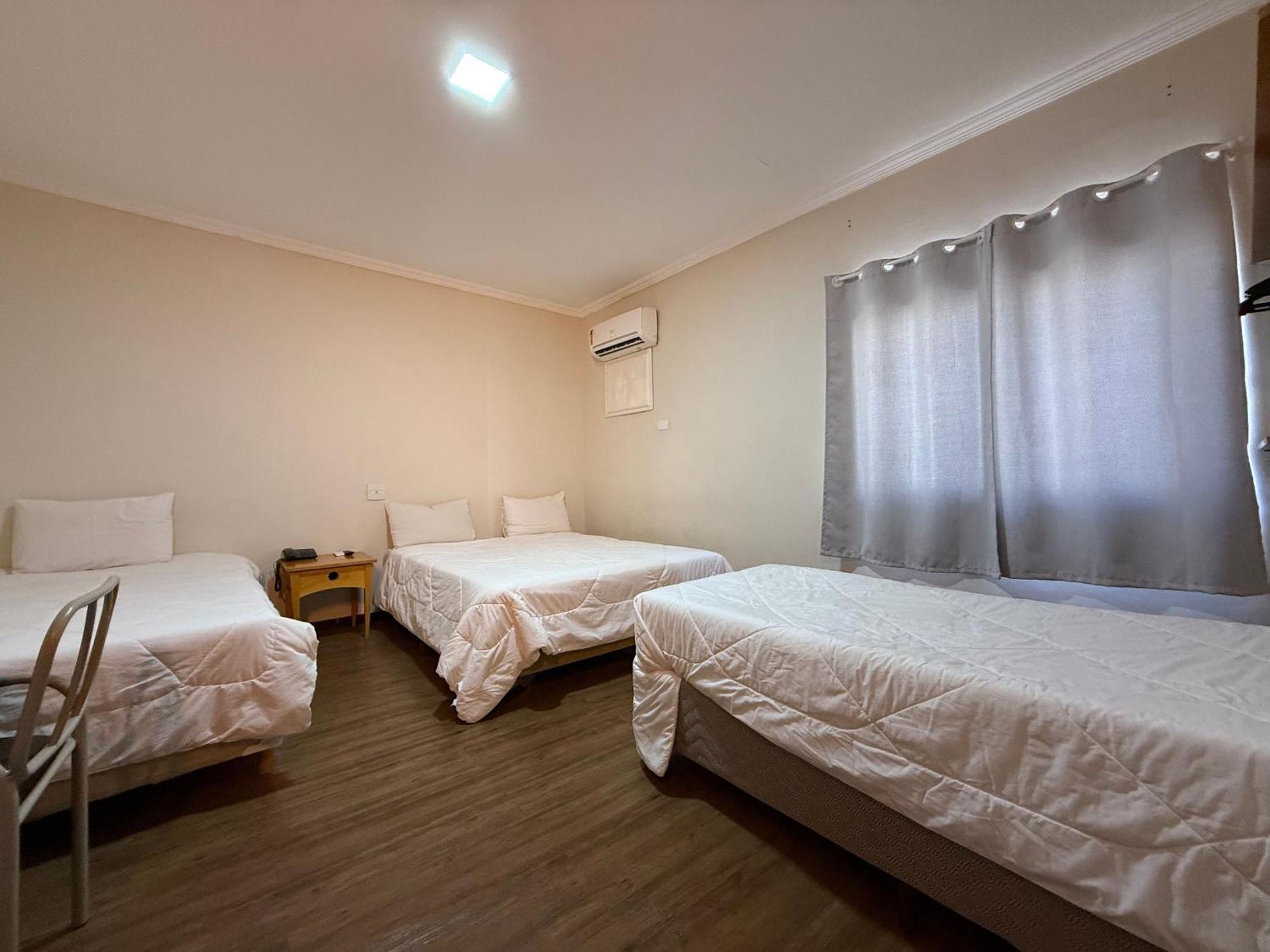 Granville Hotel Curitiba Luaran gambar