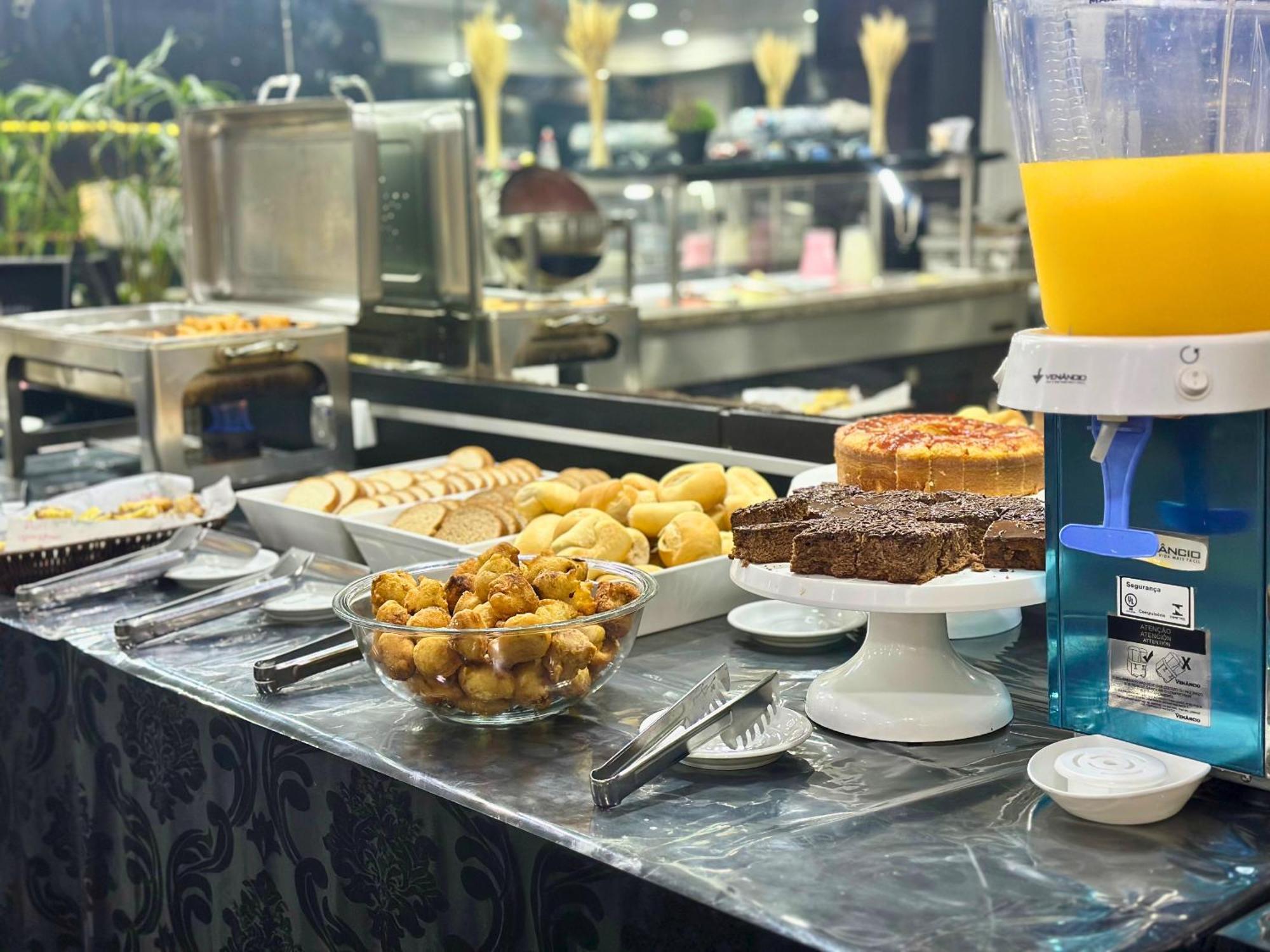 Granville Hotel Curitiba Luaran gambar